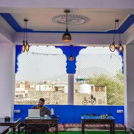 The Old Town Hostel Pushkar Bagian luar foto