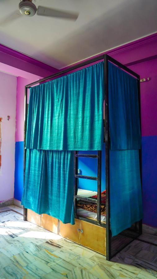 The Old Town Hostel Pushkar Bagian luar foto